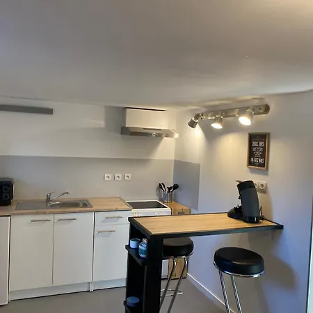 2 Pieces Appartement